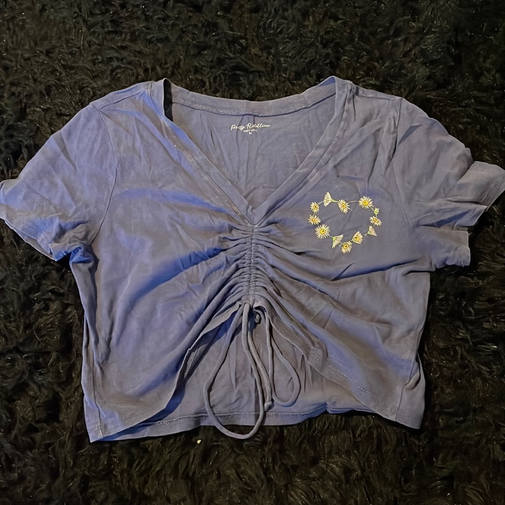 cropped t-shirt